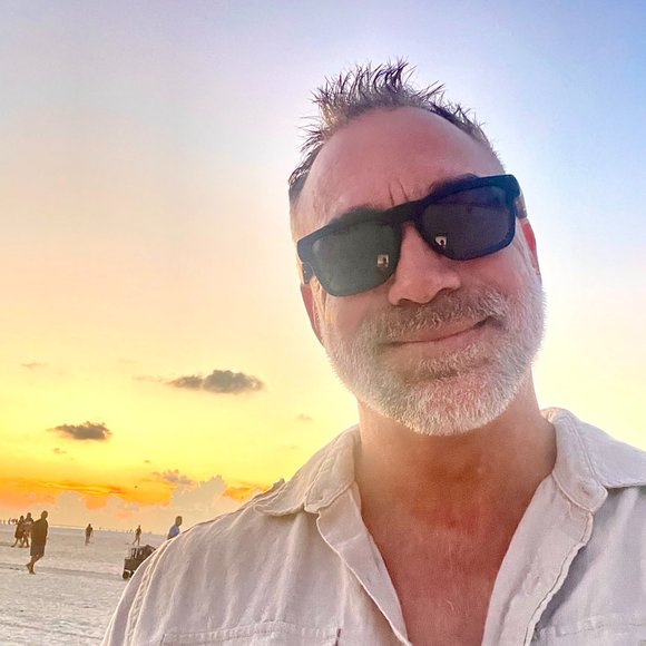 Meet your Posher, Chad - Picture 2 of 6